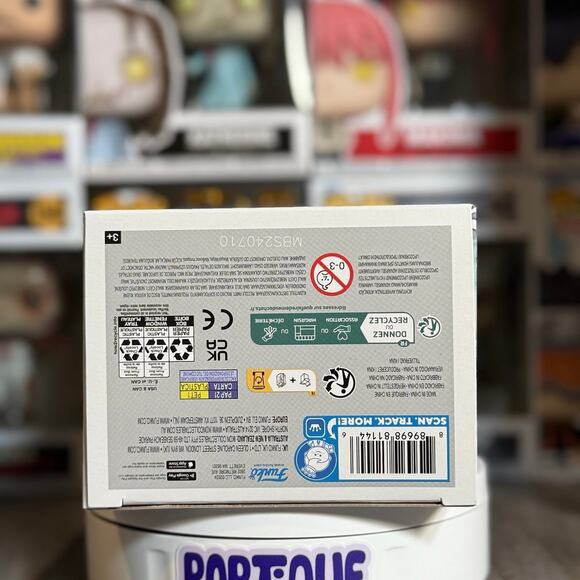 A Christmas Carol Jacob Marley Glow-in-the-Dark Funko Pop! - Picture 6 of 6